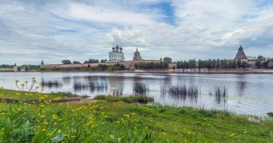 Древние ворота в Труворово городище