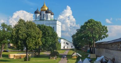 Экскурсия из Пскова: Обзорная Экскурсия по Кремлю фото 13181